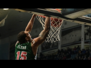 Данк Фрэнка Элегара в матче с Цмоки-Минск